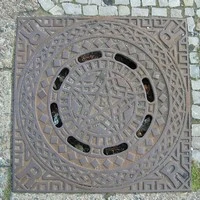 Gullideckel der Deutschen Industrie-Werke