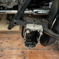 gebrochenes Getriebegehäuse D-Rad R10